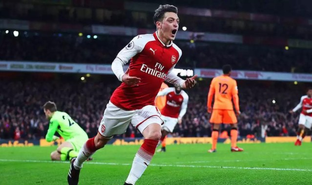  蒙彼利埃中场核心爆发，传射建功力助球队重返前列