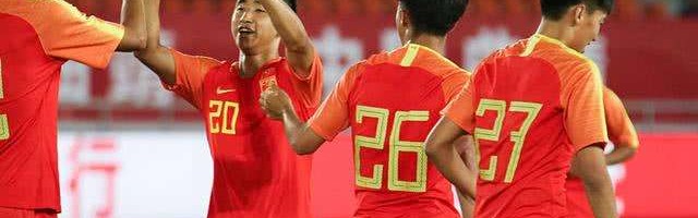  南特主场遭遇惨败，后防失误连连遭摩纳哥痛击