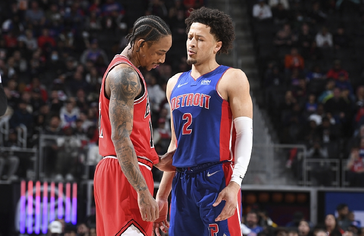  拉文劲爆扣篮秀公牛客场力克奇才结束连败